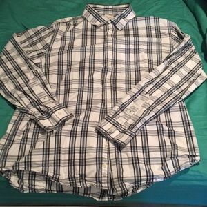 Old navy long sleeve button down shirt